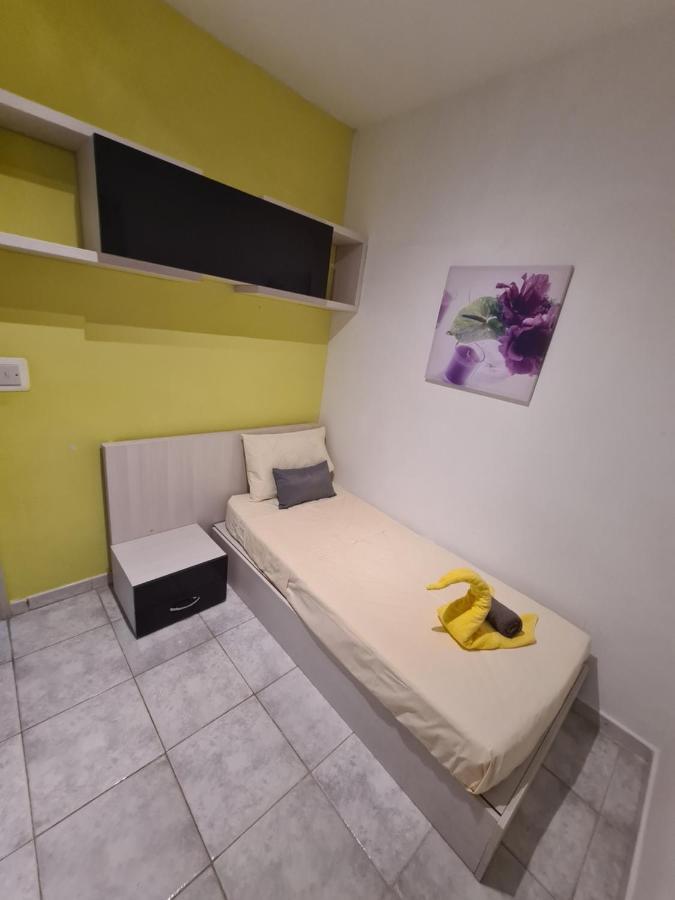 Spacious Seafront Apt Next To Sliema-Valeta Ferry Ngoại thất bức ảnh