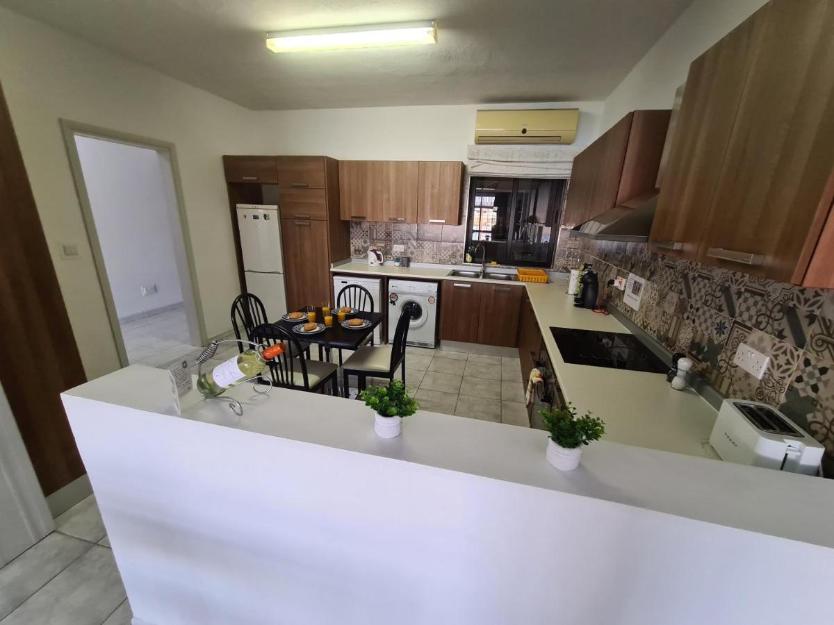 Spacious Seafront Apt Next To Sliema-Valeta Ferry Ngoại thất bức ảnh